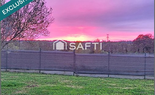 Aoc Côtes De Bourg Wine Château On 16 Hectares Ref 1029