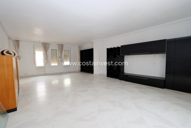 Villa in Orihuela, Valencian Community, Spain 4 - 16940592