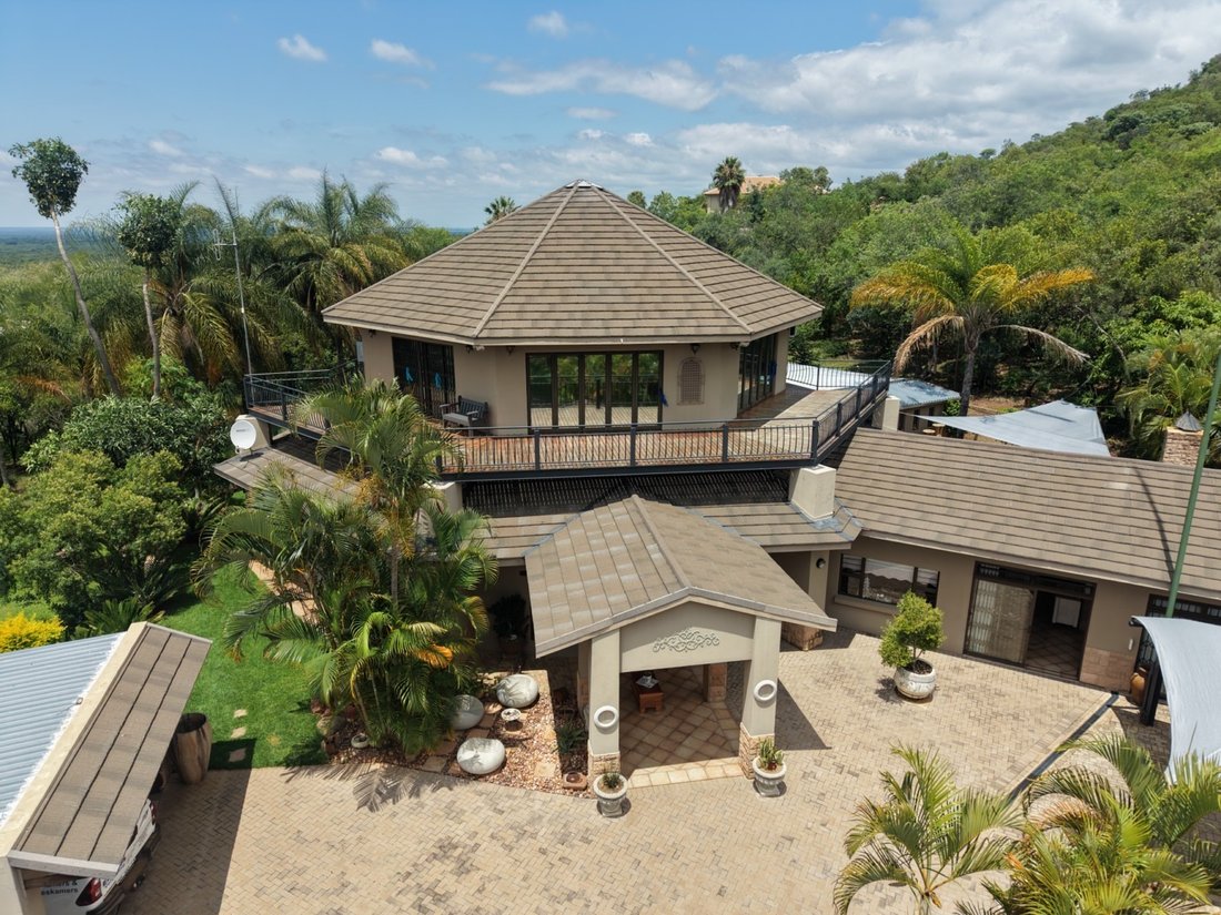 Farm Ranch in Bela-Bela, Limpopo, South Africa 2 - 16938190