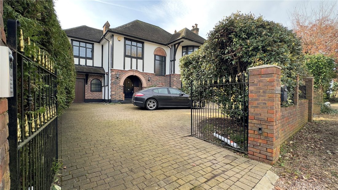 House in Arkley, England, United Kingdom 1 - 16943223