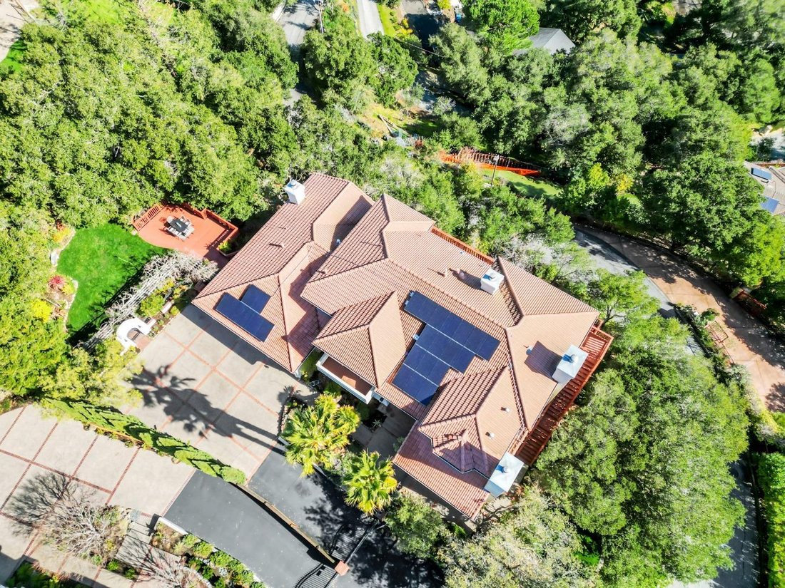 House in San Carlos, California, United States 4 - 16940877