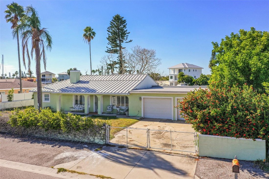 House in Madeira Beach, Florida, United States 2 - 16940776