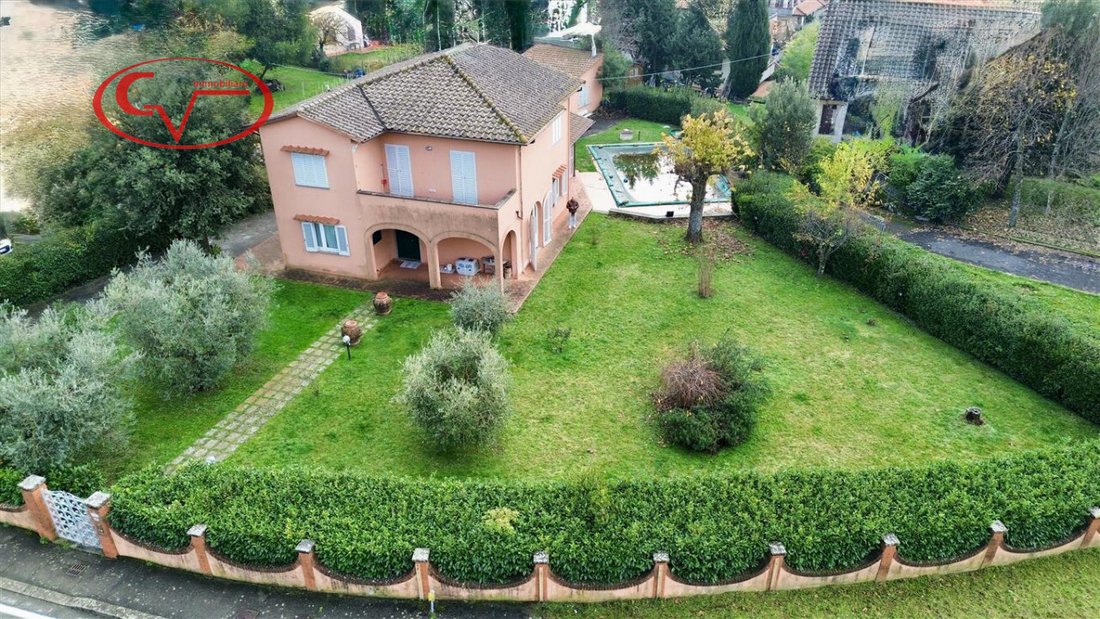 Villa in Loro Ciuffenna, Tuscany, Italy 3 - 16941368