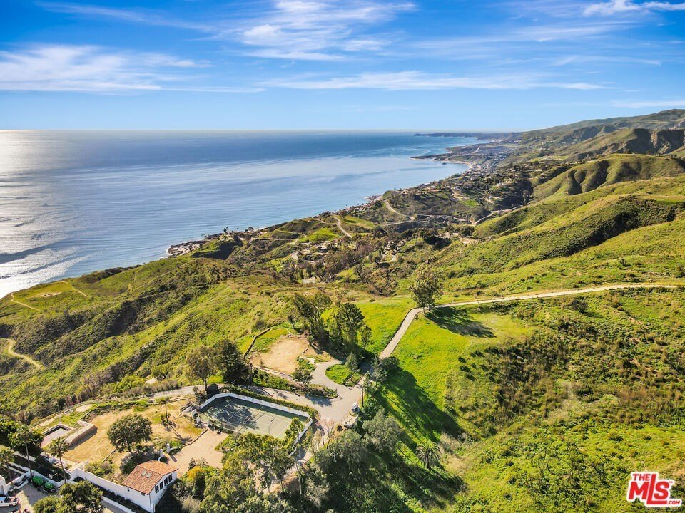 Land in Malibu, California, United States 5 - 16941803