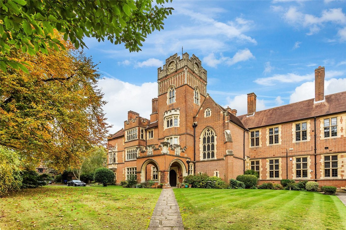 House in Pyrford Green, Woking, England 1 - 16940633