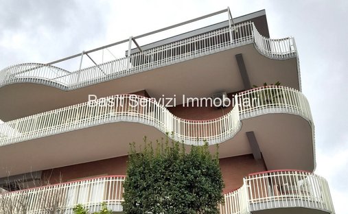 Apartment in Casetta Mattei - Corviale, Rome, Italy 1