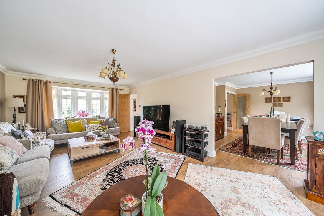 House in Pyrford, Woking, England 2 - 16941583