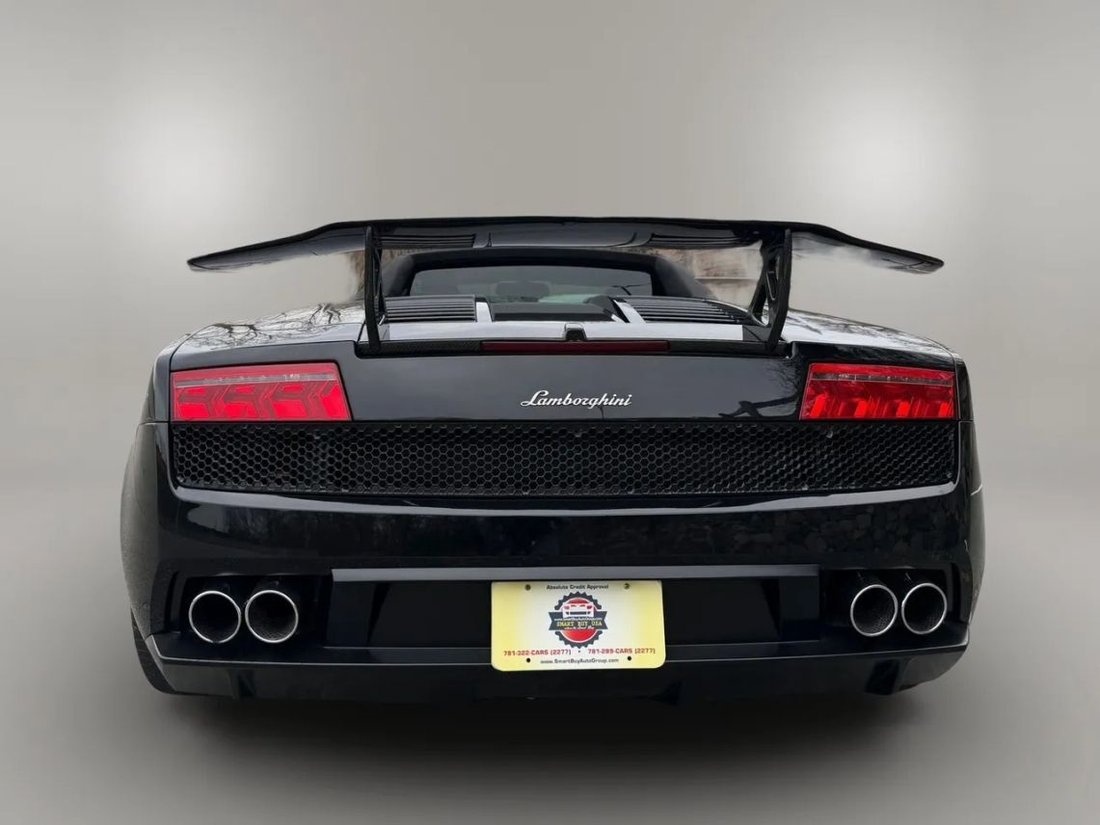 Cabriolet in Malden, MA, United States 3 - 16941271