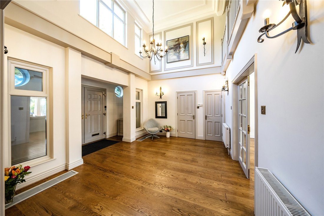 House in Cuffley, Northaw, England 5 - 16942903