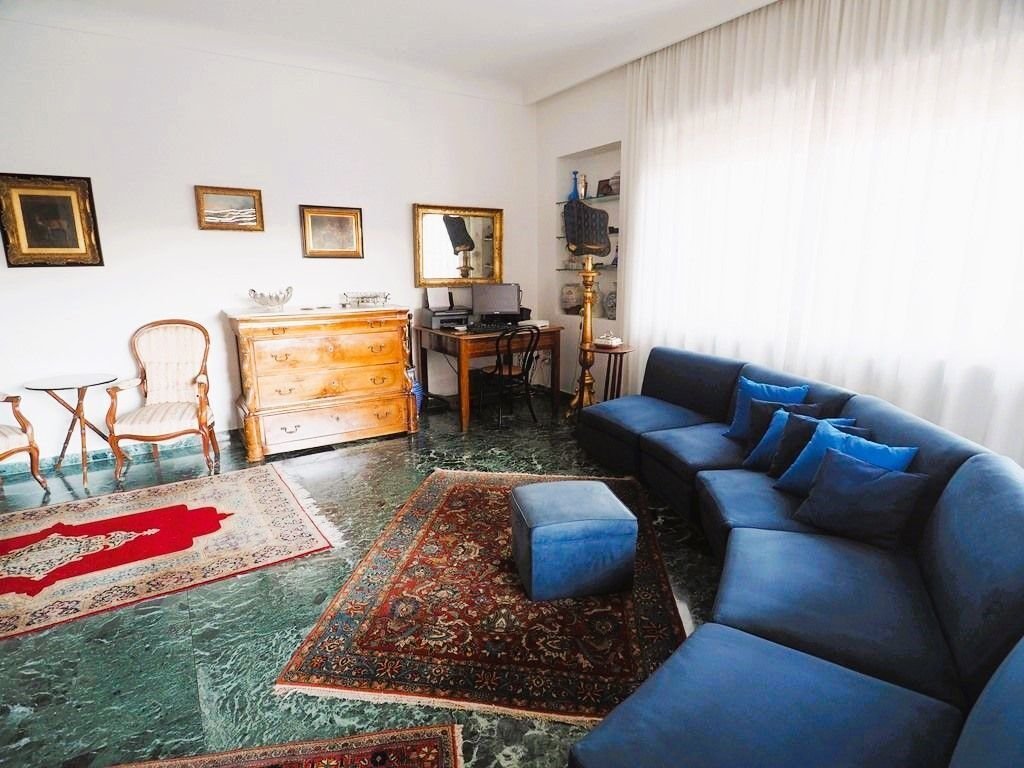 Apartment in Chiaia, Naples, Campania 2 - 16651425