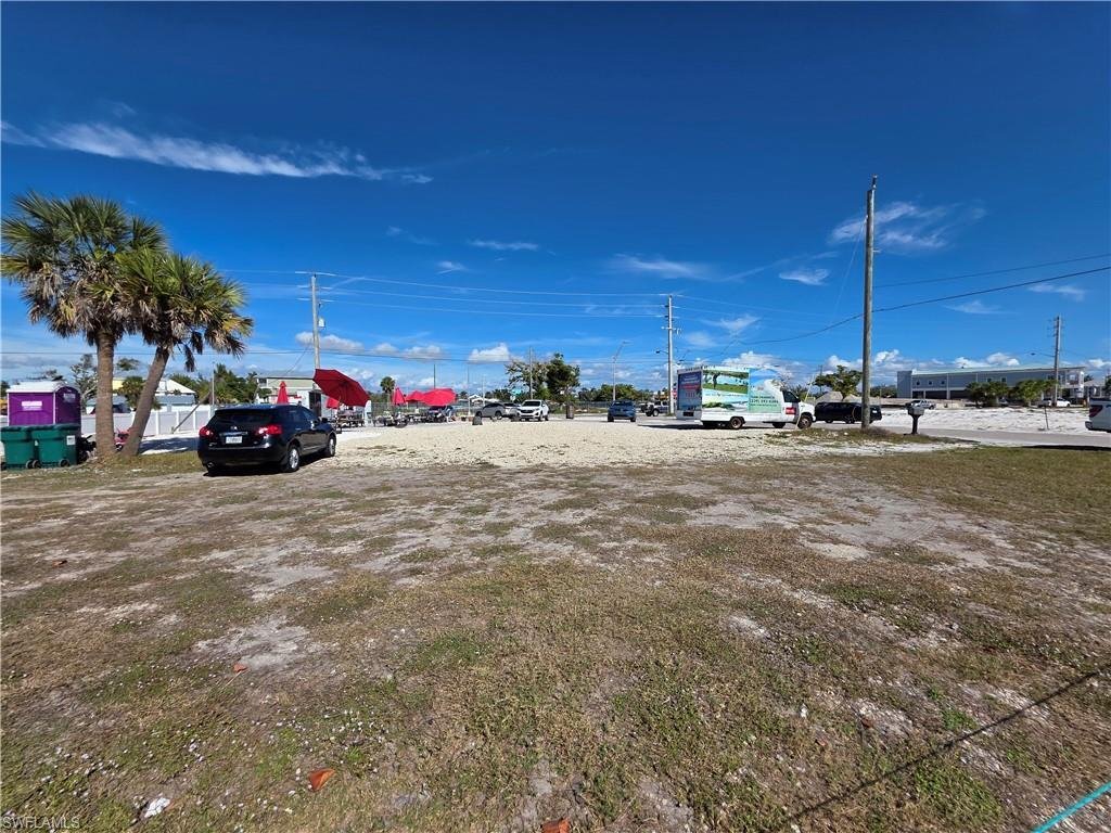 Land in Fort Myers Beach, Florida, United States 5 - 16941080