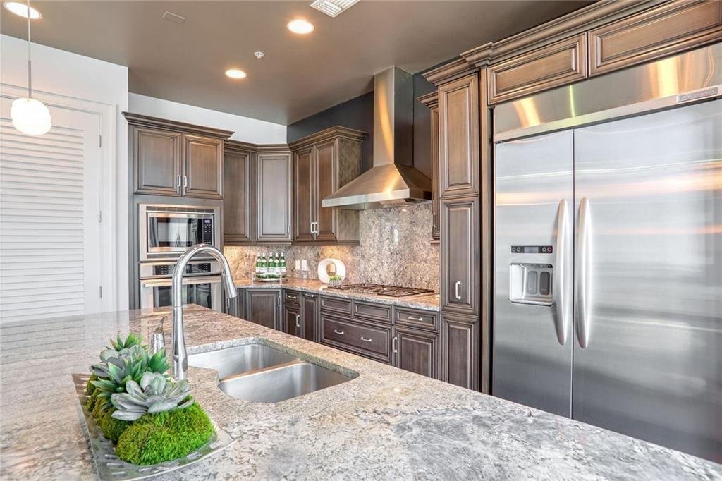 Condo in Atlanta, Georgia, United States 3 - 16938979