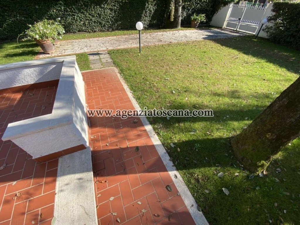 Villa in Center, Forte dei Marmi, Tuscany 3 - 16939606