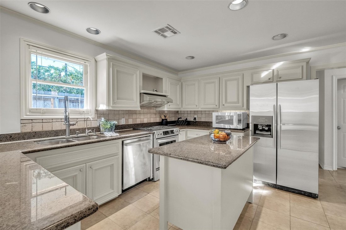 House in Houston, Texas, United States 2 - 16933049