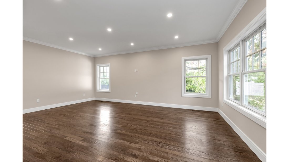 House in Huntington Station, New York, United States 3 - 16781022