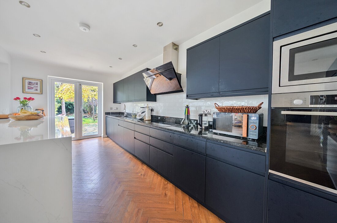 Casa a Merrow, Guildford, Inghilterra 5 - 16941067
