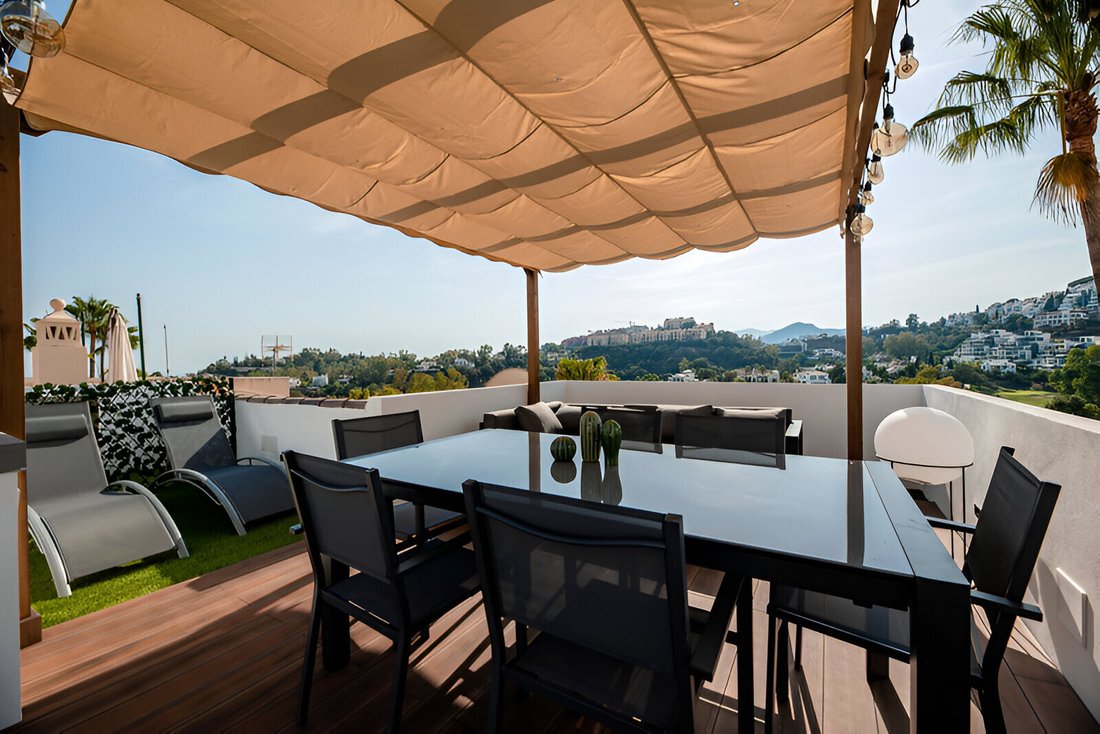 Penthouse in La Quinta, Benahavis, Andalusia 4 - 16942776