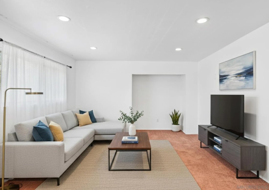 San Diego, California, United States 3 - 16942687
