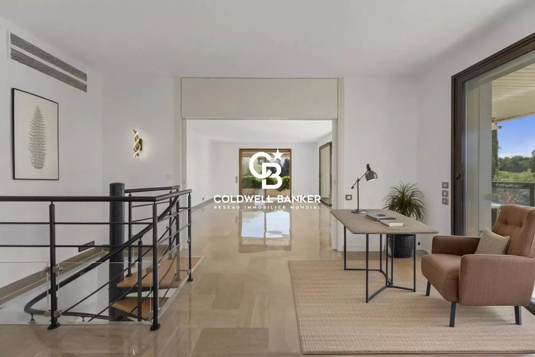 Apartment in Cannes, Provence-Alpes-Côte d'Azur, France 5 - 16940105