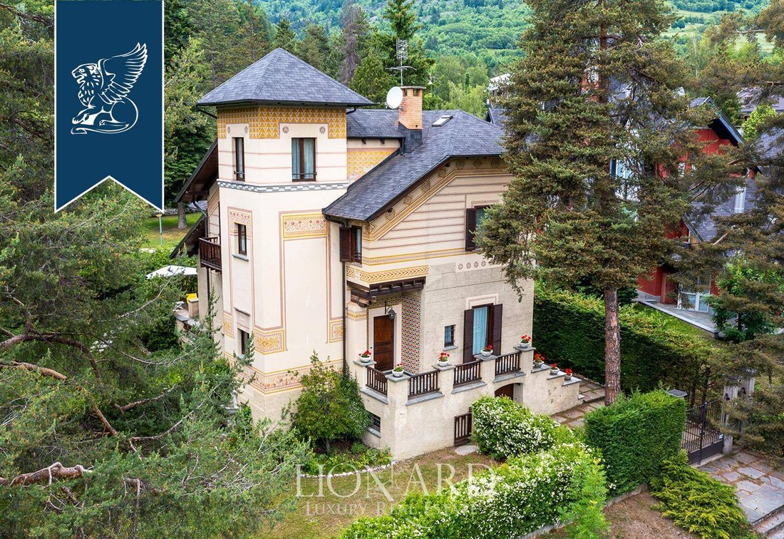 Villa in Bardonecchia, Piedmont, Italy 1 - 16940098