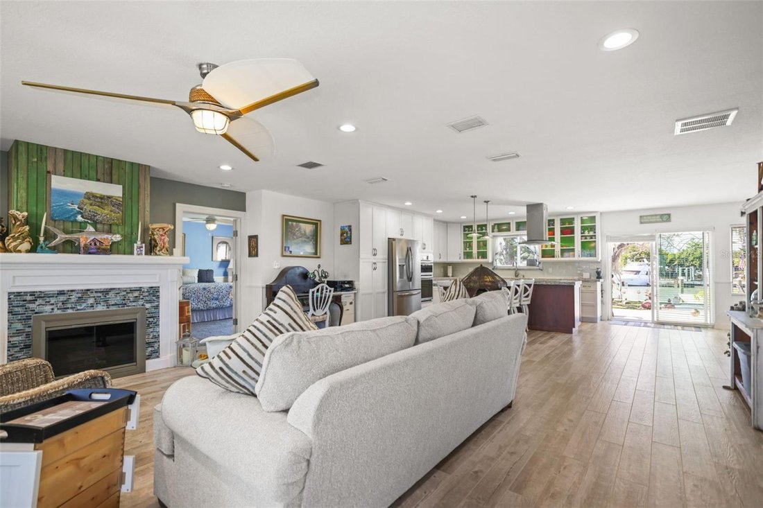 House in Madeira Beach, Florida, United States 3 - 16940776