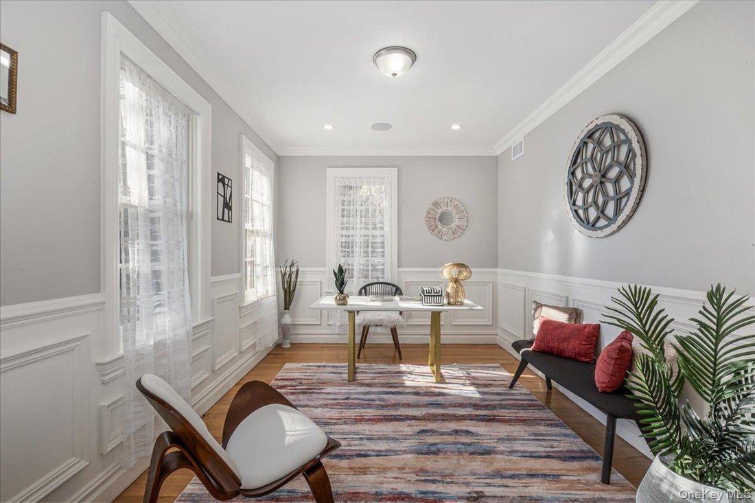 House in New York, New York, United States 5 - 16941131