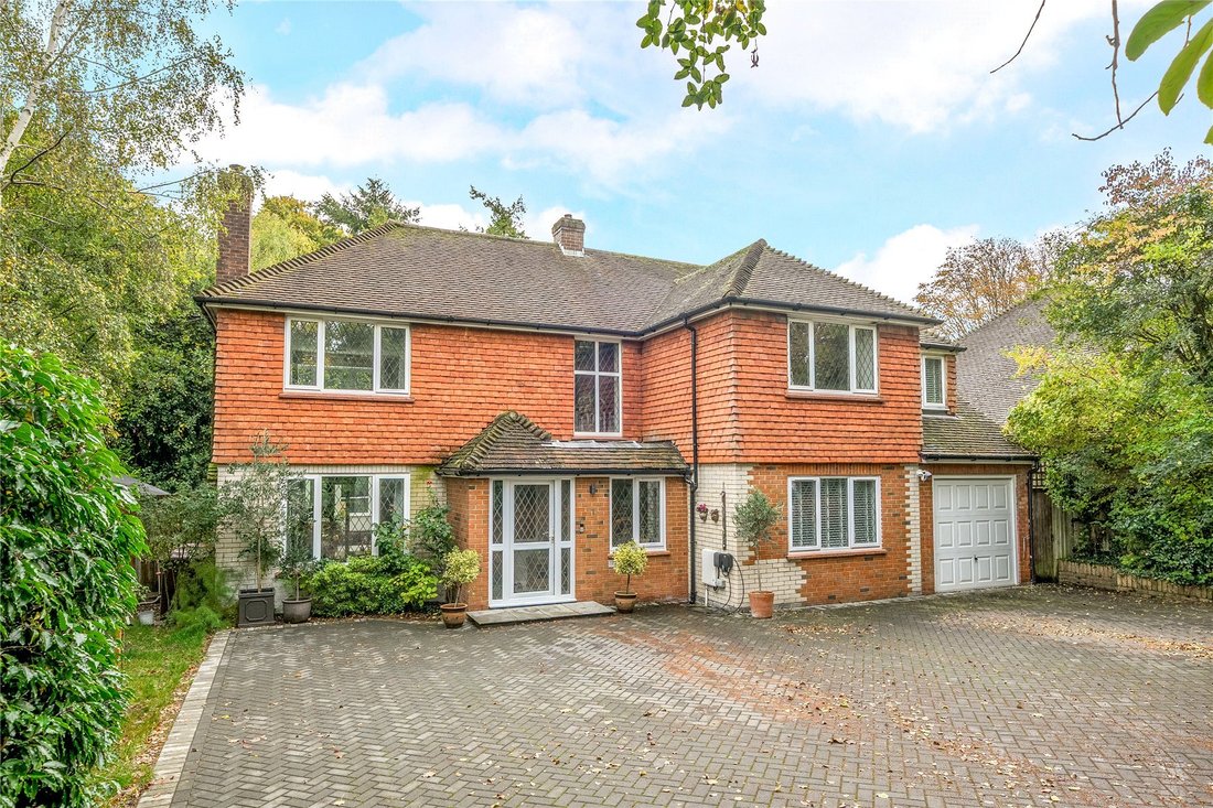 Maison à Merrow, Guildford, Angleterre 1 - 16941067