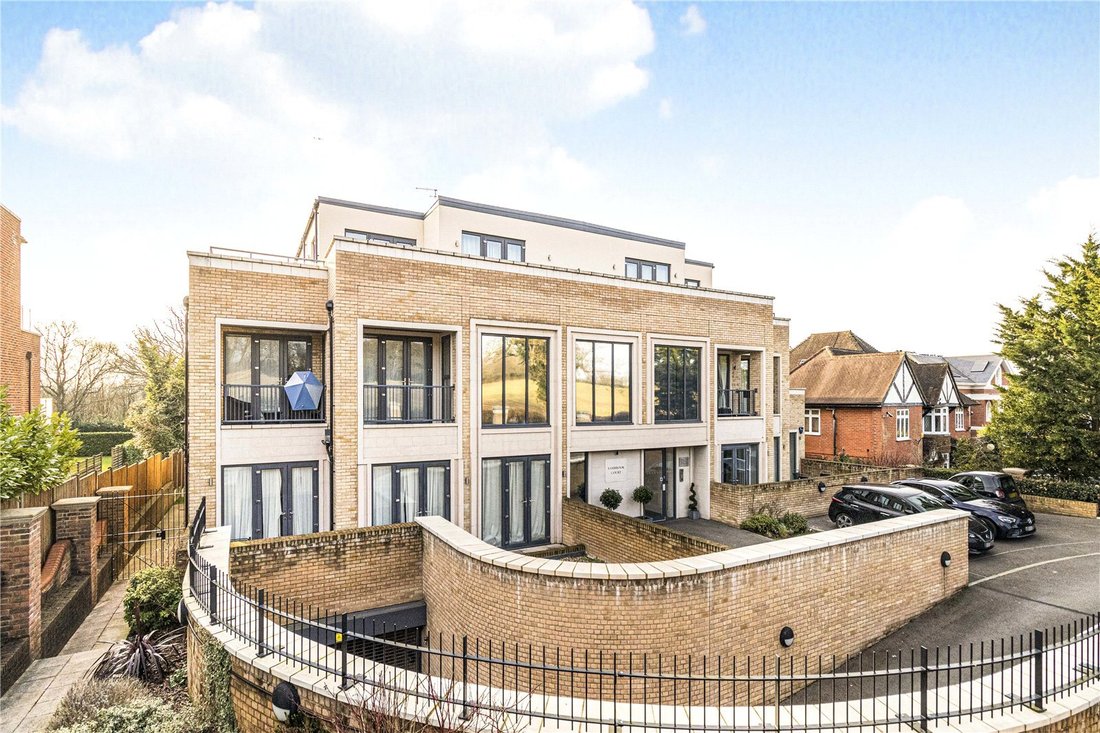 Apartment in Cockfosters, Enfield, England 2 - 16943365