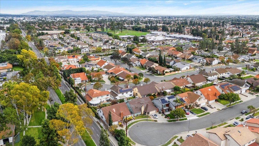 House in Cerritos, California, United States 4 - 16938521