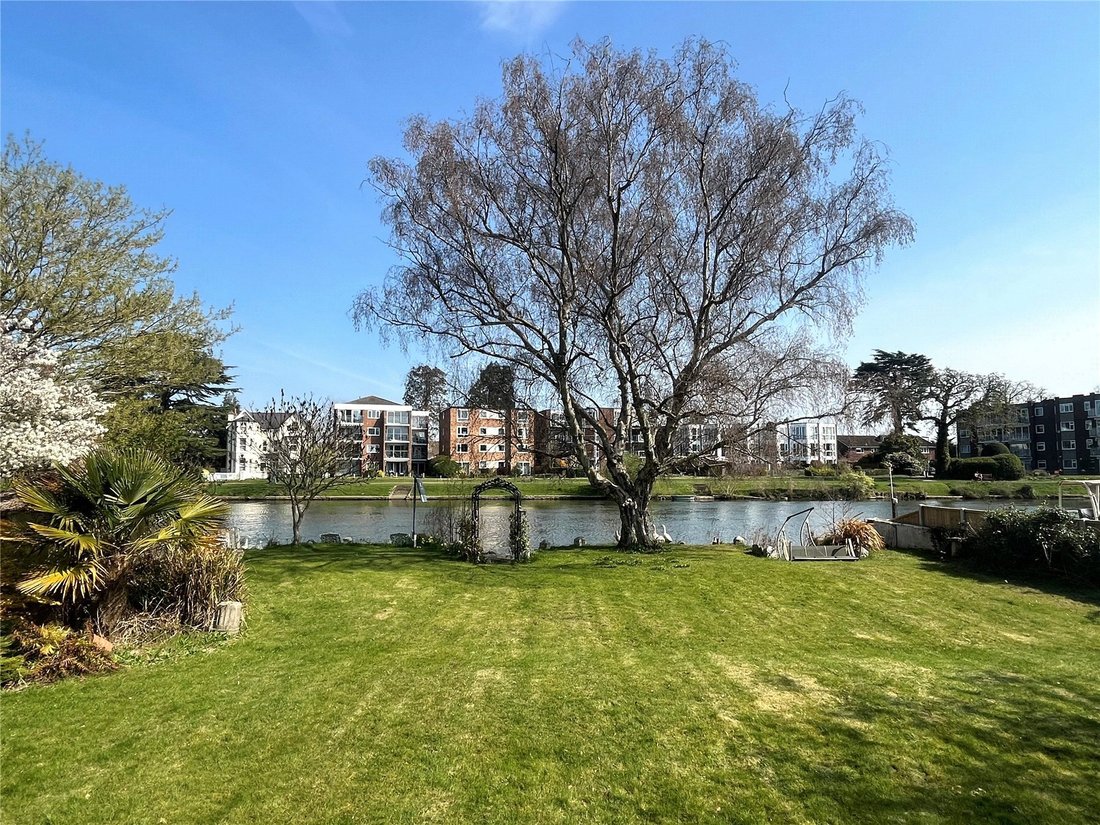 Land in Hythe, Staines, England 5 - 16939185