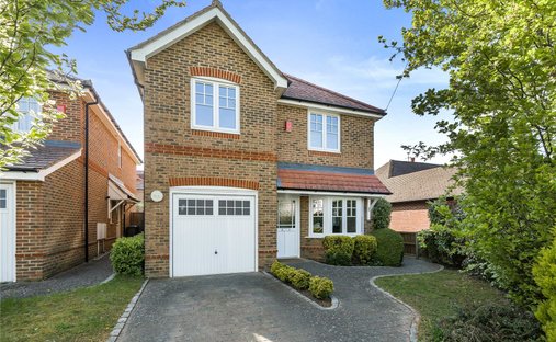 Maison à Hersham, Elmbridge, Angleterre 1