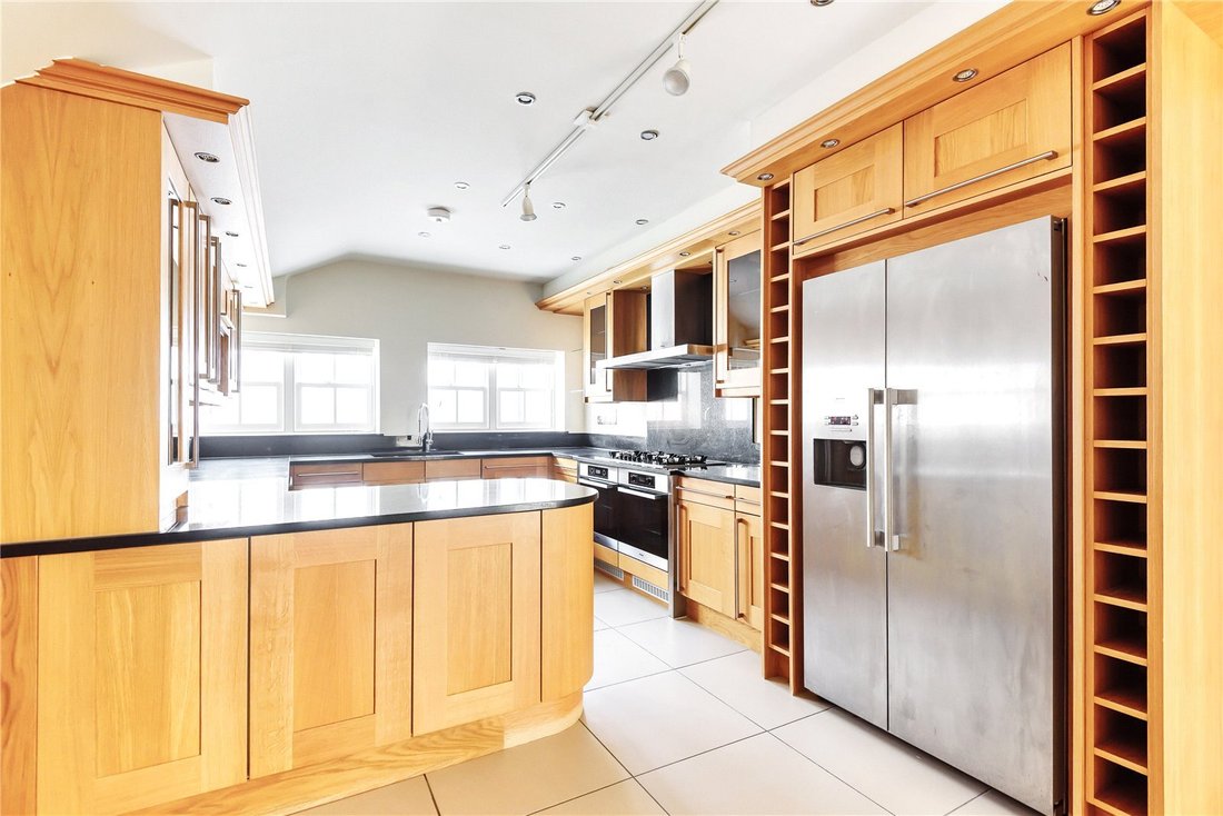 Apartment in Bell Bar, Hatfield, England 4 - 16943383