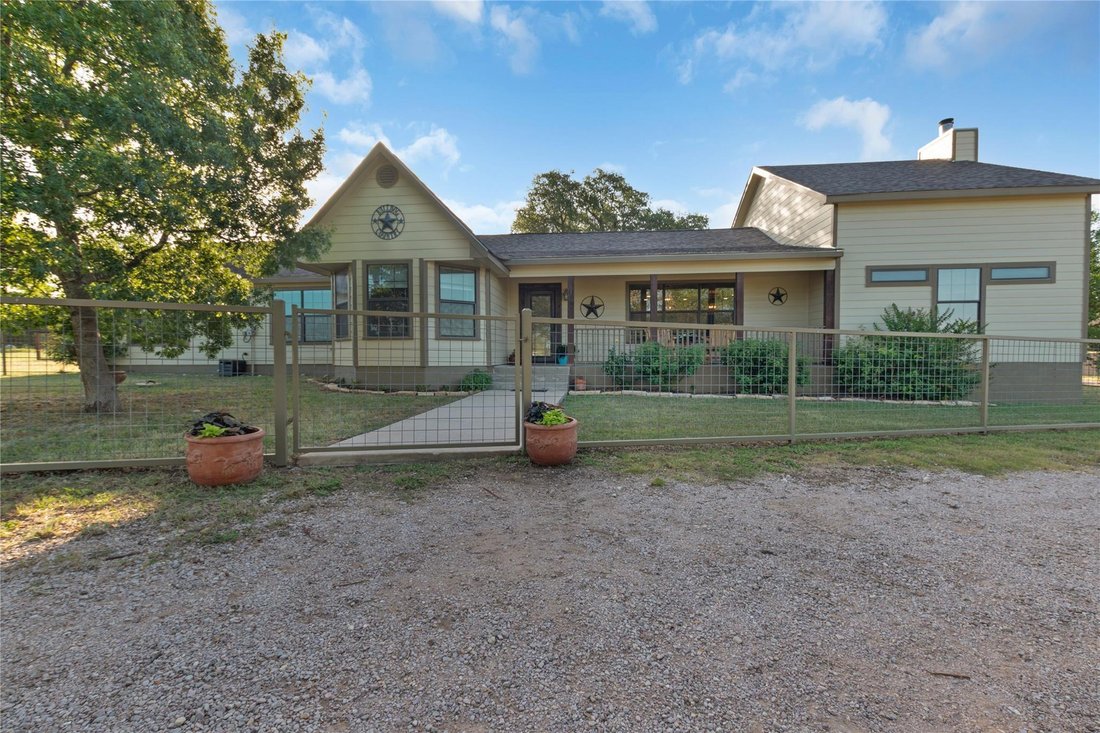 House in Burnet, Texas, United States 3 - 16939233