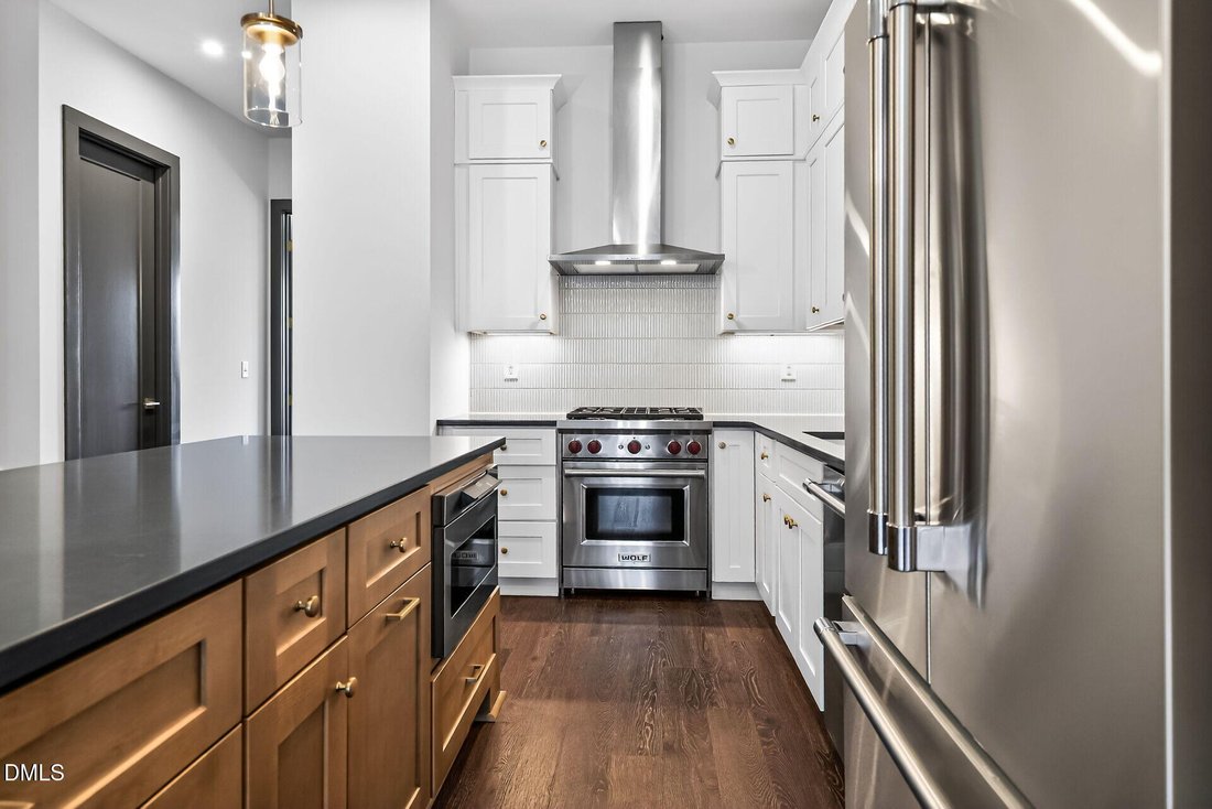 Townhouse in Raleigh, North Carolina, United States 2 - 16876313