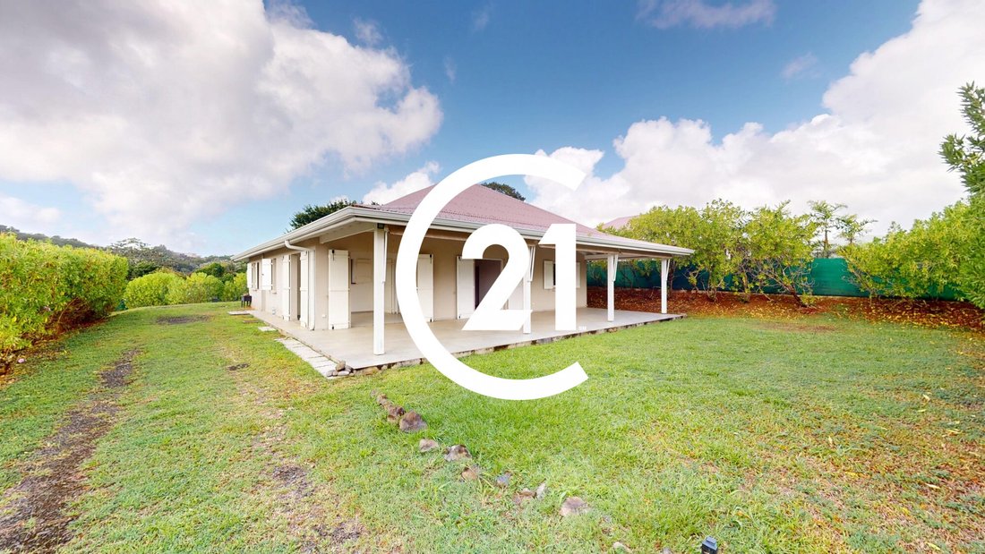Villa in Saint Joseph, Fort-de-France, Martinique 1 - 16494158
