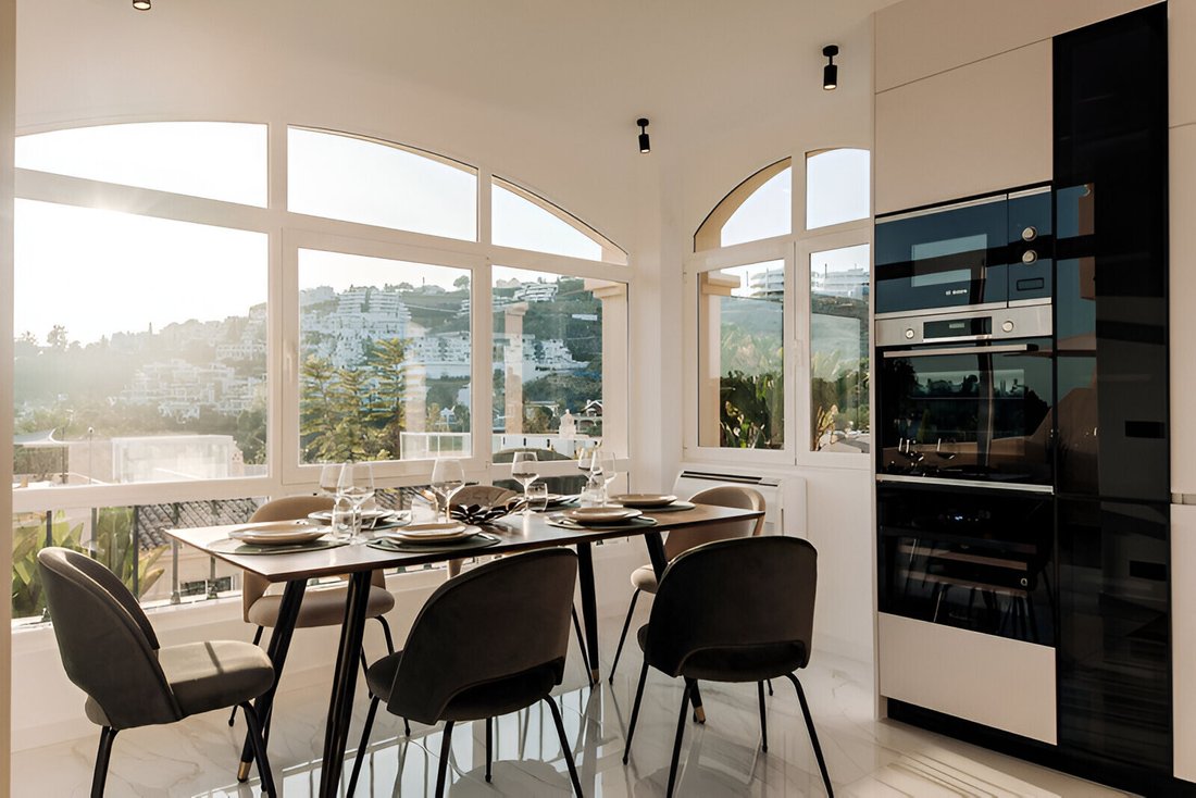 Penthouse in La Quinta, Benahavis, Andalusia 5 - 16942776