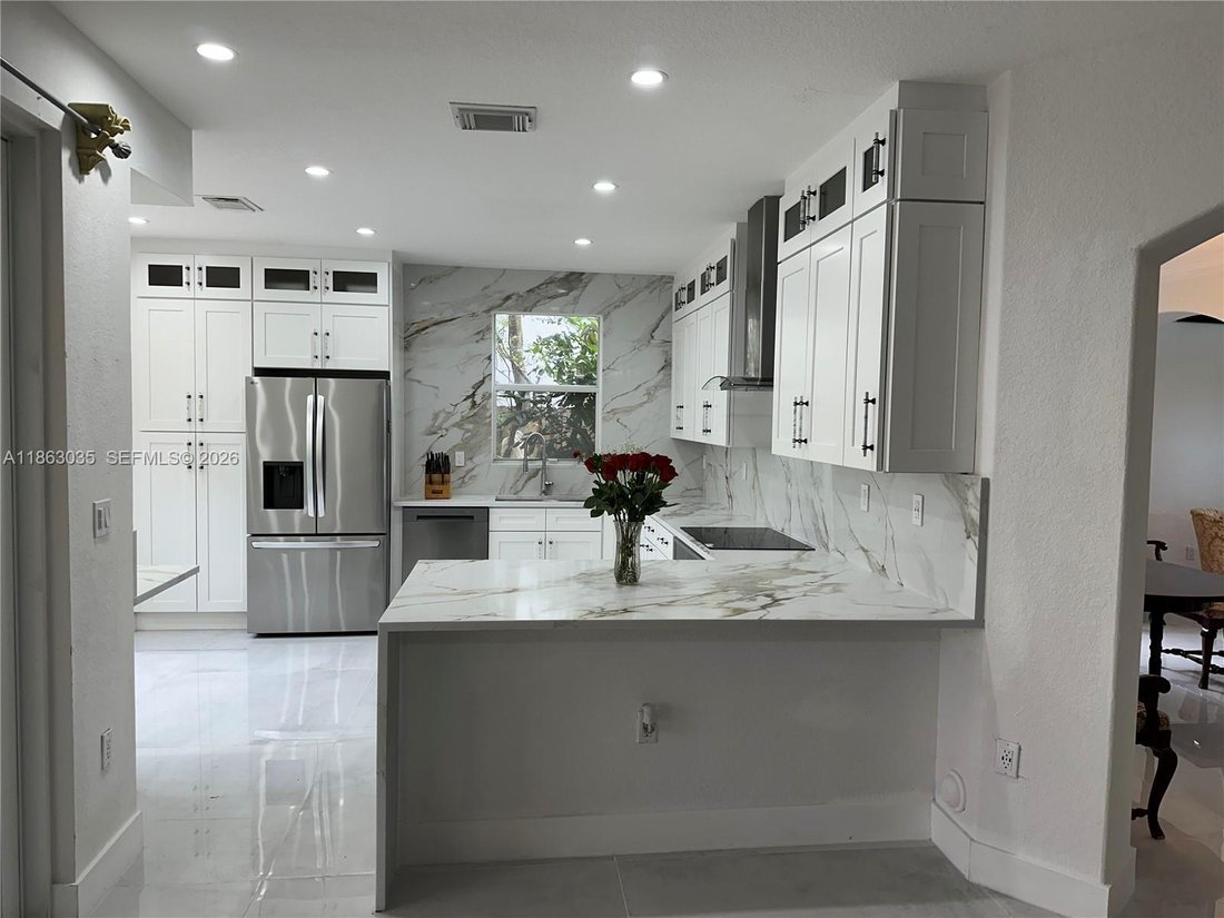House in Miami, Florida, United States 3 - 16638142