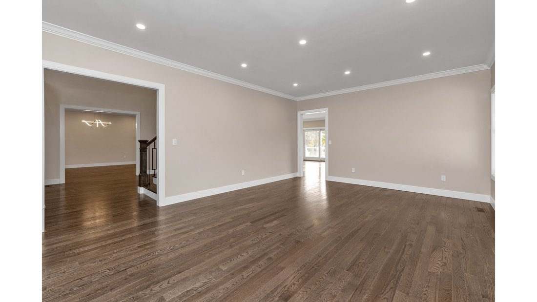 House in Huntington Station, New York, United States 4 - 16781022