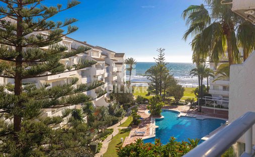 Penthouse in Elviria-Cabopino, Marbella, Spain 1
