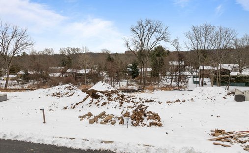 Land in Spring Valley, New York, United States 1