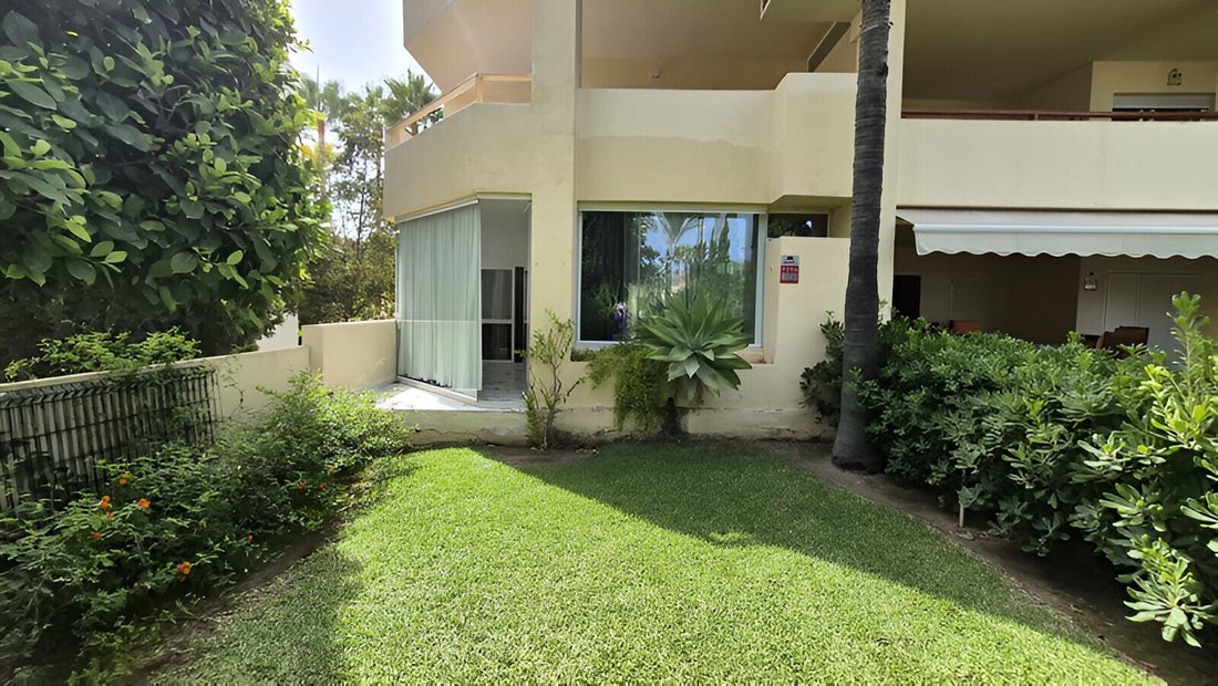 Apartment in Marbella, Andalusia, Spain 5 - 16942786