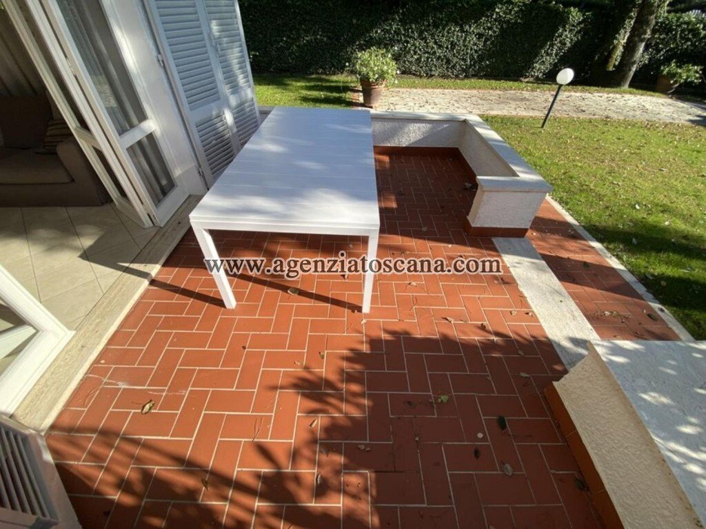 Villa in Center, Forte dei Marmi, Tuscany 4 - 16939606