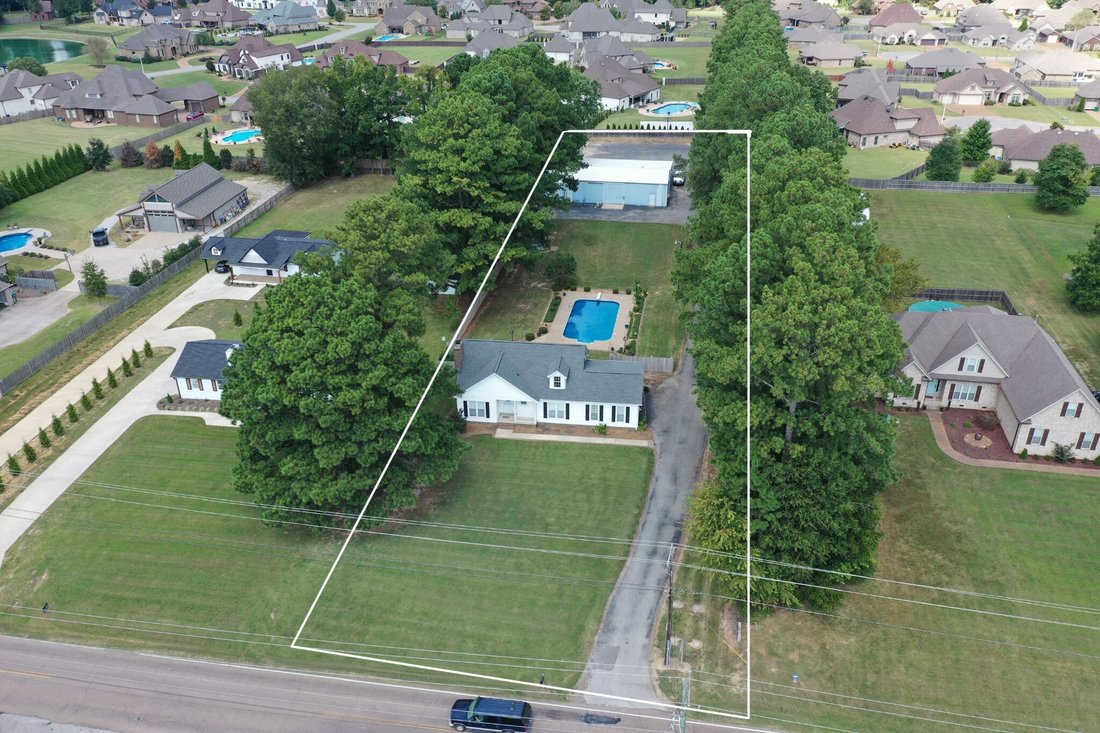 House in Jackson, Tennessee, United States 4 - 16942622