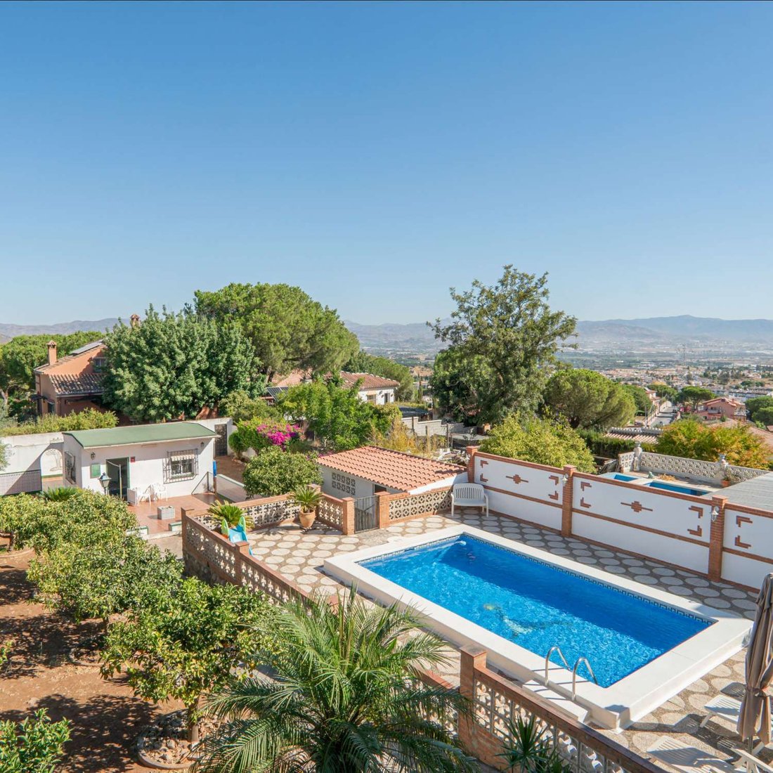 Villa in Alhaurin de la Torre, Andalusia, Spain 1 - 16940578