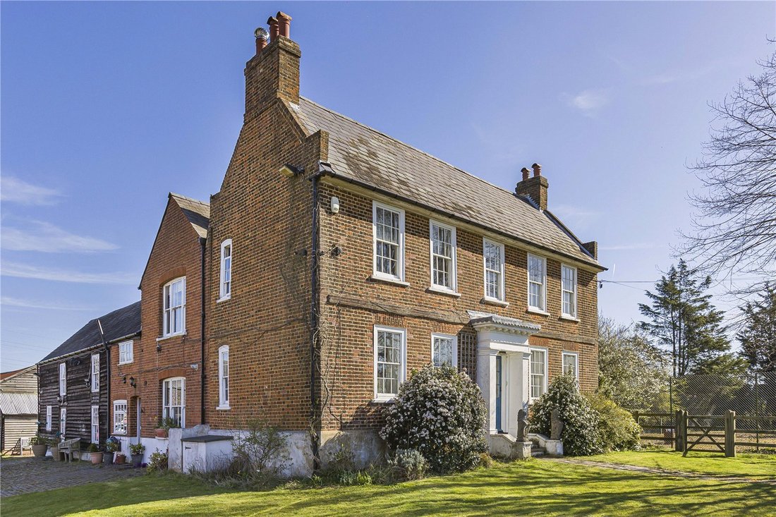House in Hertsmere, England 1 - 16942777