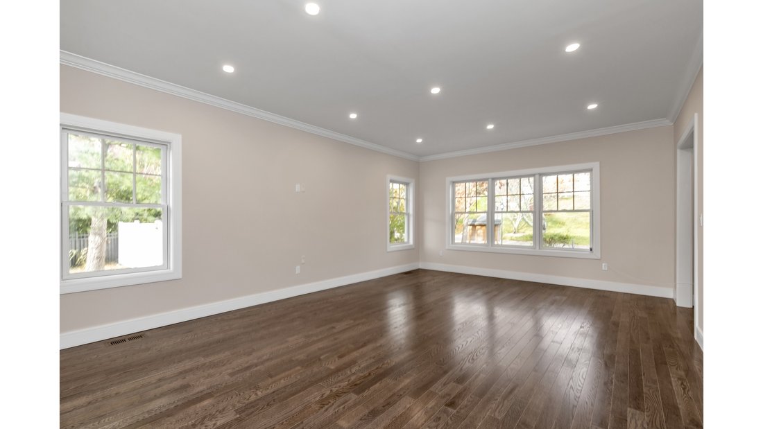 House in Huntington Station, New York, United States 5 - 16781022