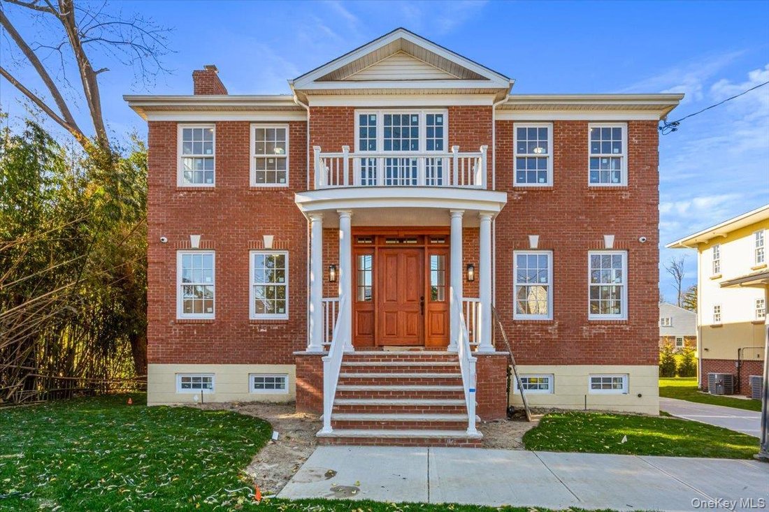 House in New York, New York, United States 2 - 16941131