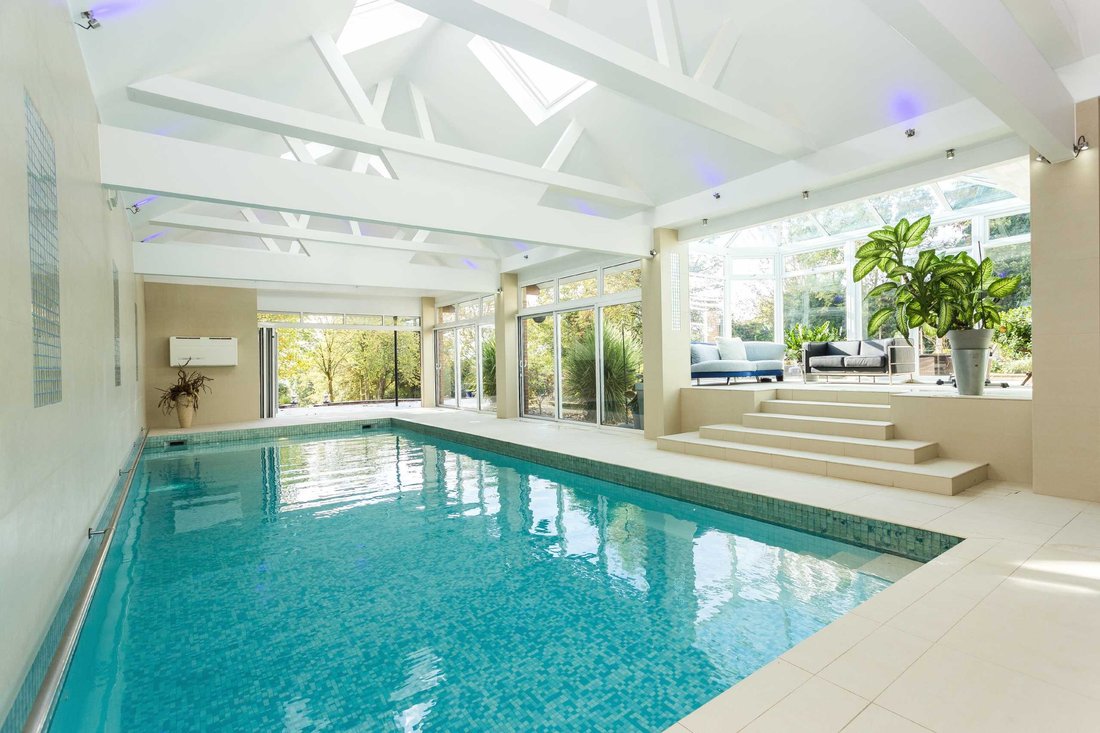 House in Cuffley, Northaw, England 2 - 16942903