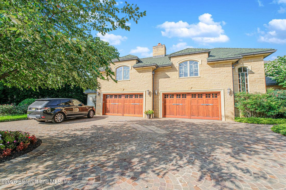 House in New York, New York, United States 5 - 16938922