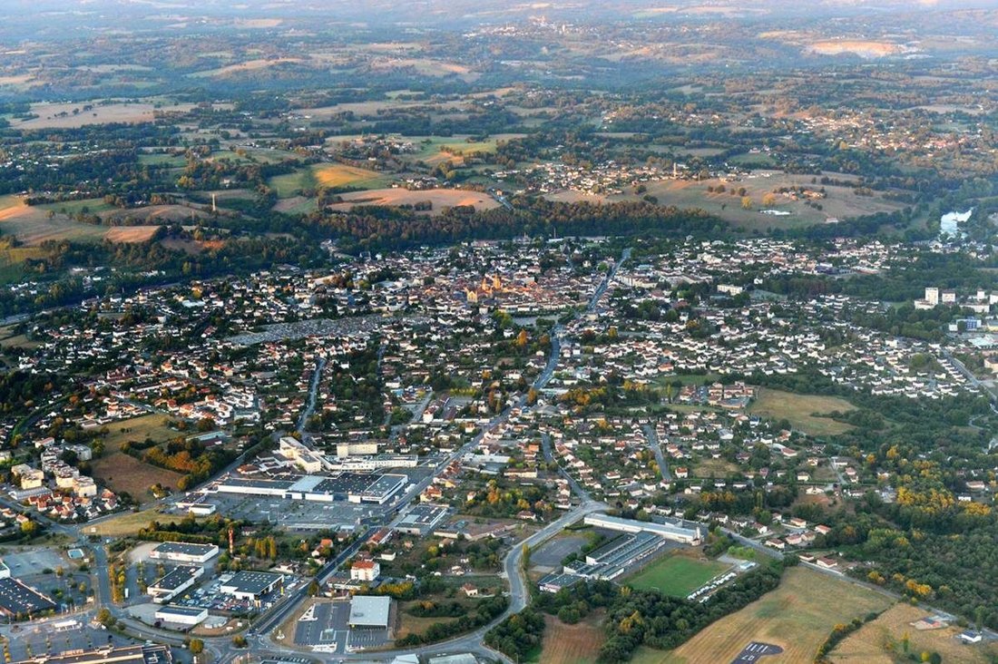 Land in Ouest, Saint-Junien, France 4 - 16942181